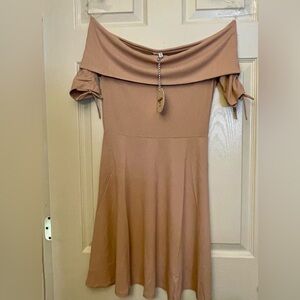 NWT- COLD / OFF SHOULDER 
HAYDEN 
SOFT RIBBED DRESS